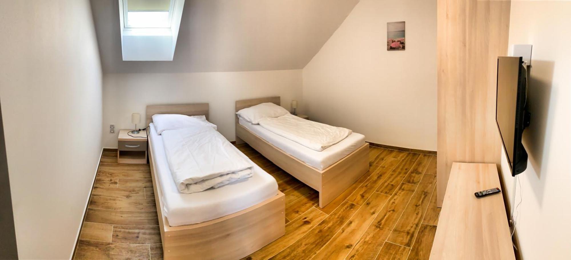 Apartmanove Domy Lipno 1 Frymburk Exteriör bild