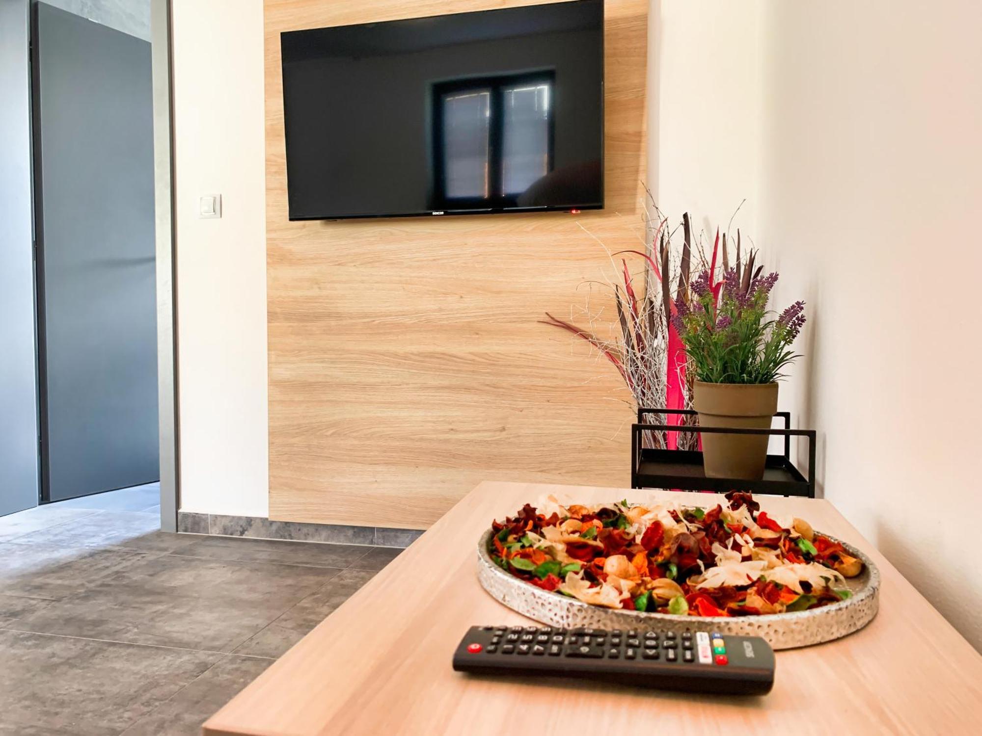Apartmanove Domy Lipno 1 Frymburk Exteriör bild