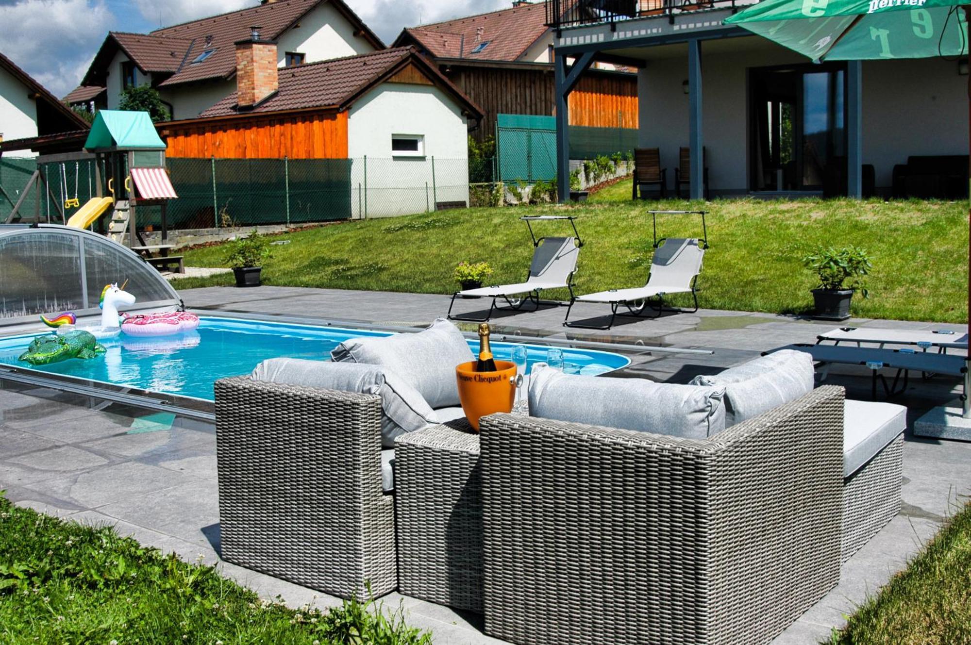 Apartmanove Domy Lipno 1 Frymburk Exteriör bild